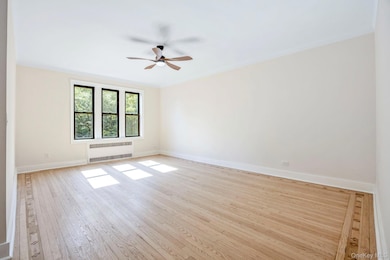 9205 Whitney Ave unit A42, Elmhurst, NY 11373 - photo 2