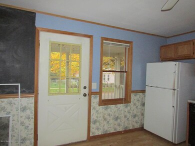 3_621 Randolph kitchen
