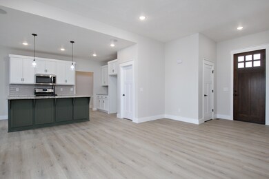 1503 Ragweed-15