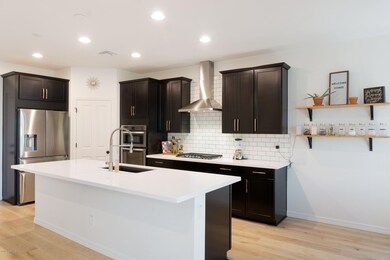 Listing_138837_Photo_2
