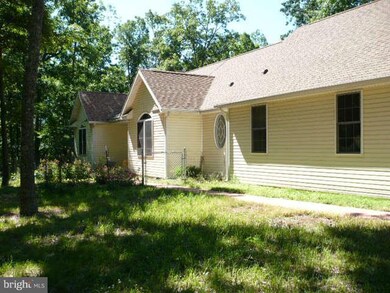 252 Vacation Way, Hedgesville, WV 25427 - photo 2