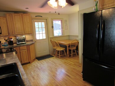 53 Stone St, Concord, NH 03301 - photo 7