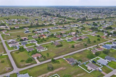 418 NW 18th St, Fort Myers, FL 33993 - photo 5