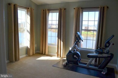 25308 Shipley Terrace unit 31H, Chantilly, VA 20152 - photo 2