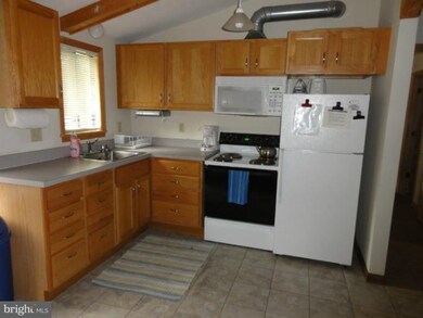 756 Valley View Dr, Lebanon Church, VA 22657 - photo 7