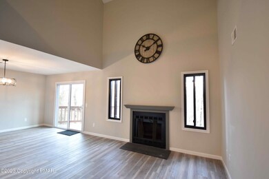 Living Dining