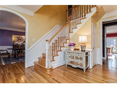 Alternate View of Foyer