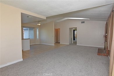 13728 Nassau Dr, Victorville, CA 92395 - photo 4