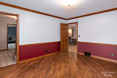 410 Greens View Dr, Algonquin, IL 60102 - photo 2