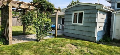 109 Wilder St, Swansea, MA 02777 - photo 6