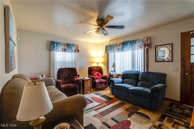 708 29th St NE, Canton, OH 44714 - photo 4