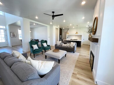 1218 E Rolling Ridge Ln, Washington, UT 84780 - photo 3