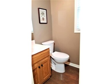 Main Floor 1/2 Bath.