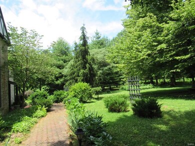 712 Shady Ln, Freeburg, IL 62243 - photo 5