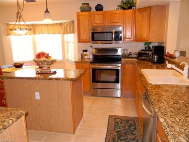 Beautiful Upgraded Kitchen