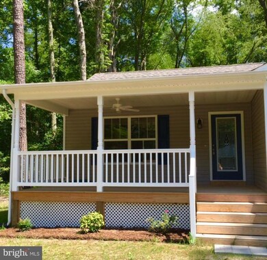 24 Nicholson Dr, Colonial Beach, VA 22443 - photo 3