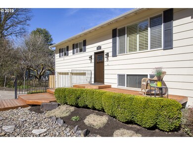 1117 Hemlock St, Lake Oswego, OR 97034 - photo 2