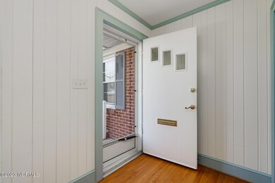 W Church St_1207_RhondaT_MLS-26