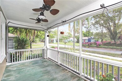1122 15th St N, Saint Petersburg, FL 33705 - photo 2