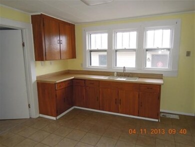 617 W Keyser St, Garrett, IN 46738 - photo 5