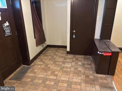 4928 N 16th St, Philadelphia, PA 19141 - photo 2