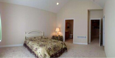 2012 Rose Dr, Pennsburg, PA 18073 - photo 7