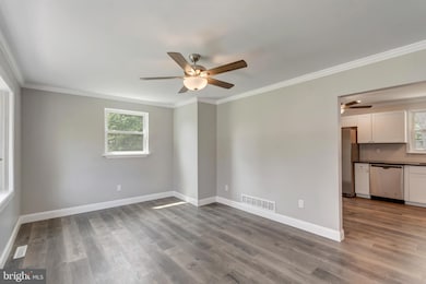 112 Laurel Ave, Sicklerville, NJ 08081 - photo 6