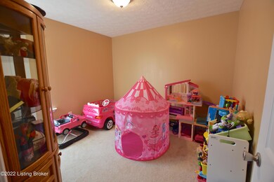 141 Crossfield Dr, Mount Washington, KY 40047 - photo 3