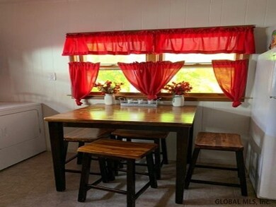 932 Wendell Ave, Schenectady, NY 12308 - photo 7