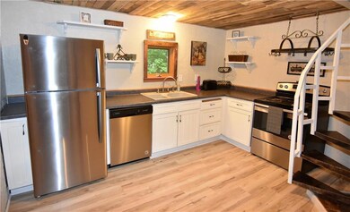 14068 Island Lake Rd, Weyerhaeuser, WI 54895 - photo 3