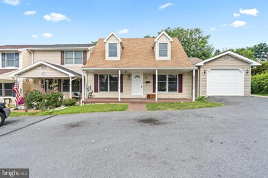 124 Frick Ave, Waynesboro, PA 17268 - photo 3