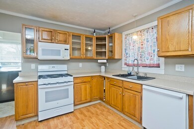 503 Chicopee St, Chicopee, MA 01013 - photo 3