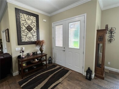 Double door entryway