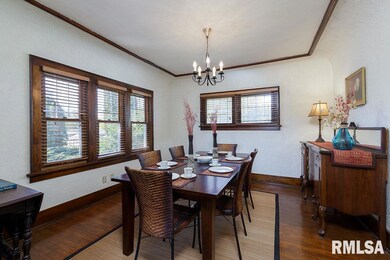 2356 E Locust St, Davenport, IA 52803 - photo 6