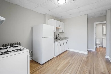 100 Appleton St unit 2, Lowell, MA 01852 - photo 2