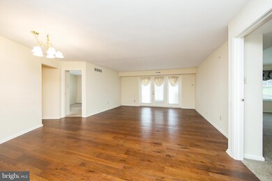 1611 Steamboat Station unit AMBOAT, Southampton, PA 18966 - photo 7