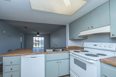 2178BeesFerryRdAptE20