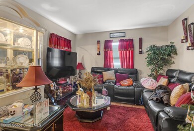 13_406Kentucky205_mls