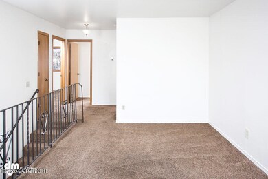 Living Room_DMD_7213-SMALL