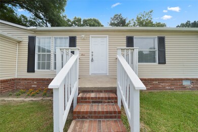 Beautiful Front entrance