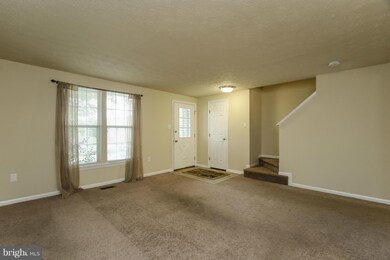 6358 Greenfield Rd, Elkridge, MD 21075 - photo 2