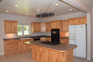 163 S 100 E, Parowan, UT 84761 - photo 3