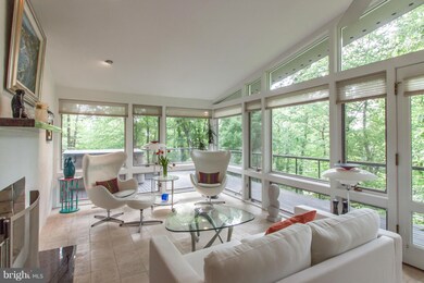 2011 Whiteoaks Dr, Alexandria, VA 22306 - photo 6