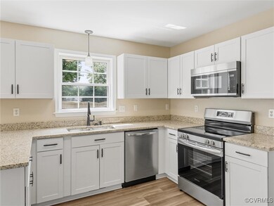 12213 Collinstone Place, Glen Allen, VA 23059 - photo 6