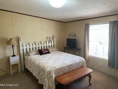 Pine Tree Rd Master Bedroom