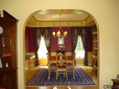 610 Vanderlyn Ln, Slingerlands, NY 12159 - photo 4