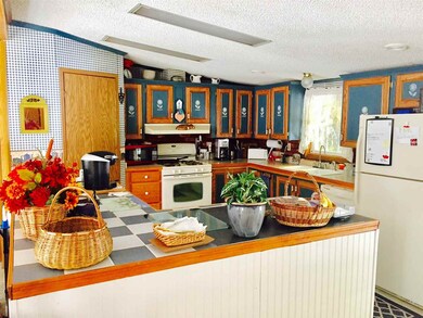 13 York Ct, Rochester, NH 03868 - photo 7