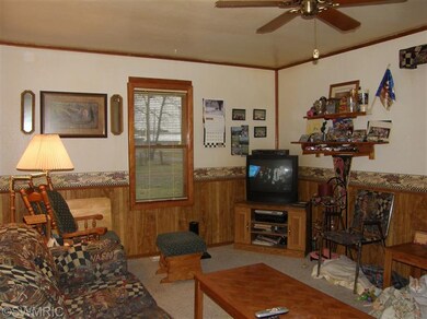 1101 Edwards St, Niles, MI 49120 - photo 3