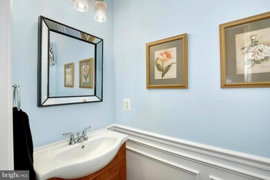 21500 Thornhill Place, Broadlands, VA 20148 - photo 6