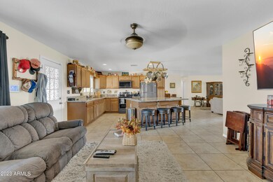 3271 S Eagle Dr-6